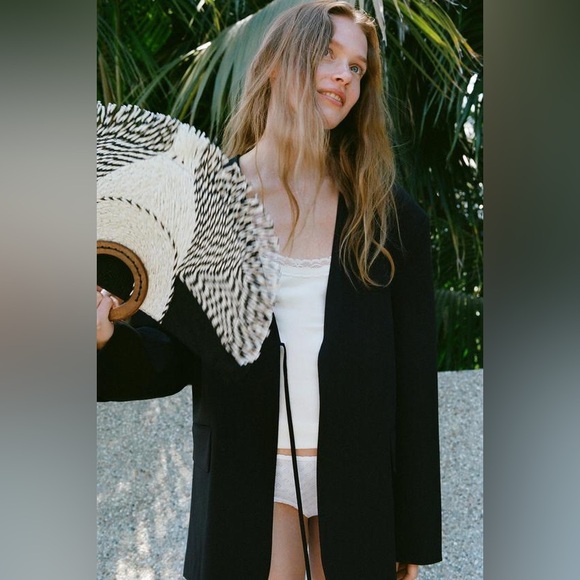 ZARA WOVEN FAN SHAPED BAG - Picture 5 of 5